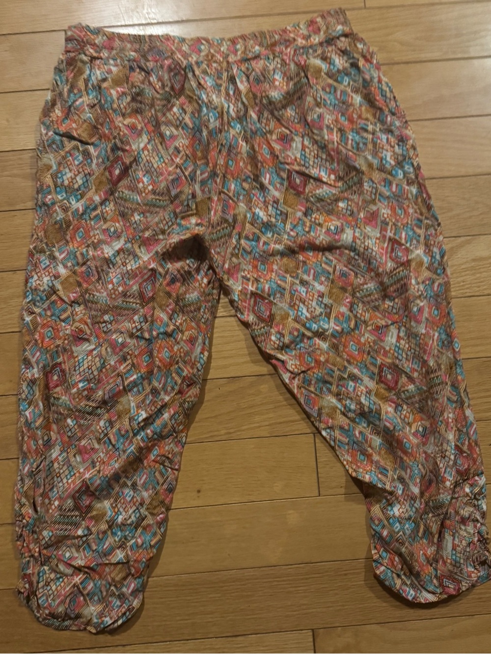 American Rag Boho Tribal Mosaic Cropped Jogger Pants Festival Lounge